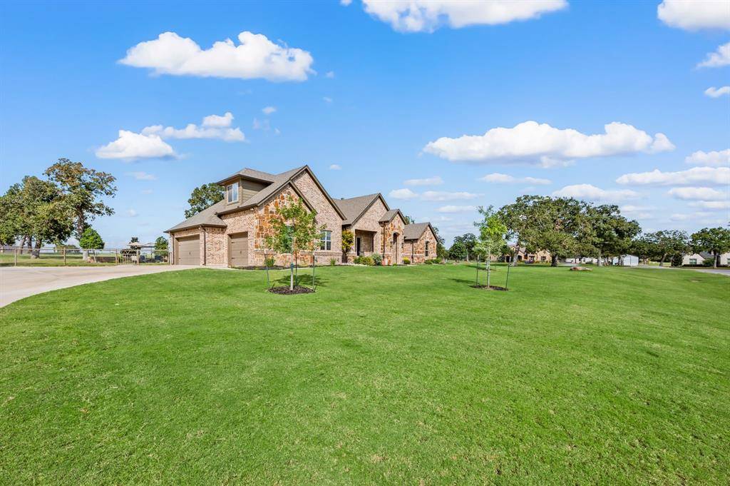 Decatur, TX 76234,141 Mission Oak Trail