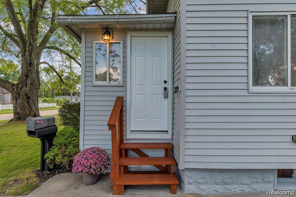 Flint, MI 48506,3229 Holly AVE