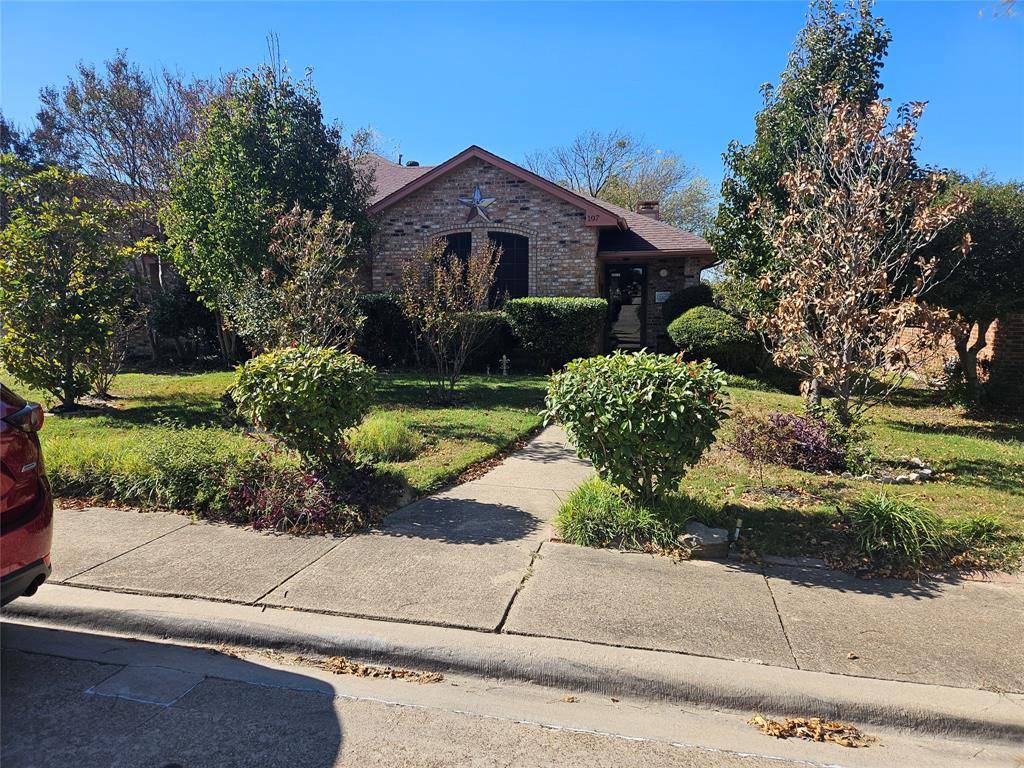 Desoto, TX 75115,107 Larchbrook Drive