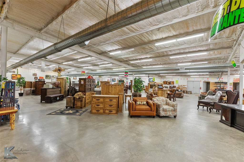 Clyde, TX 79510,302 N Access Road #I20