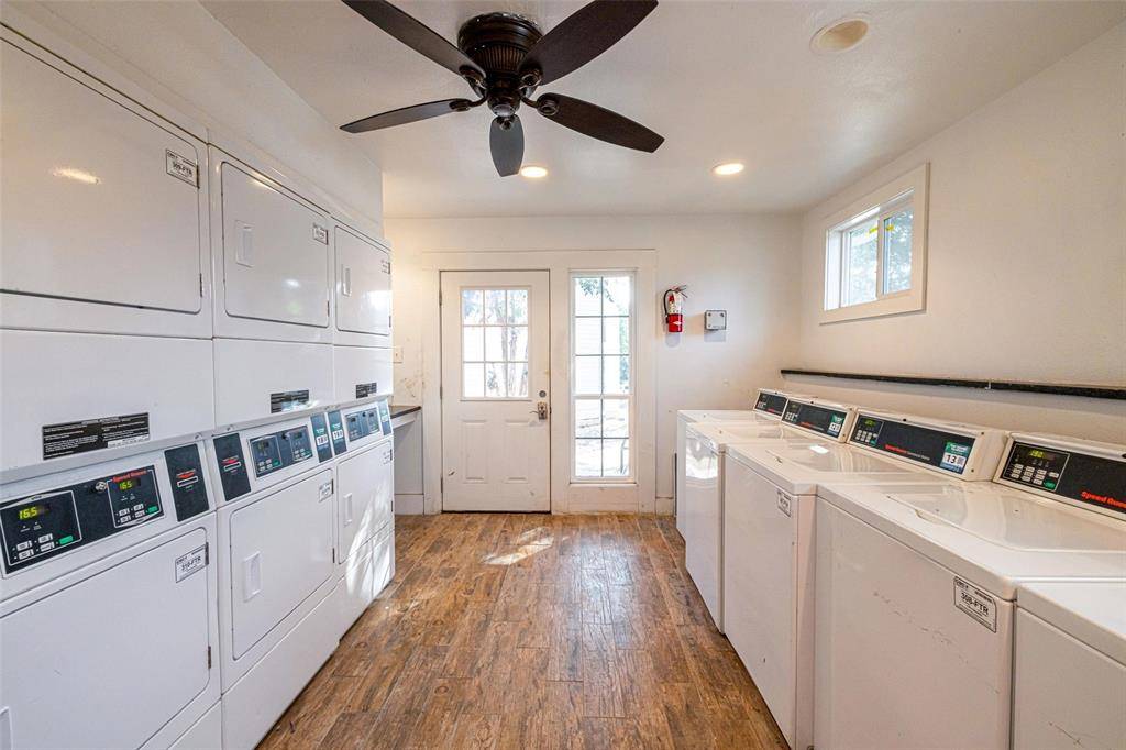 Austin, TX 78741,2430 Cromwell Circle #201