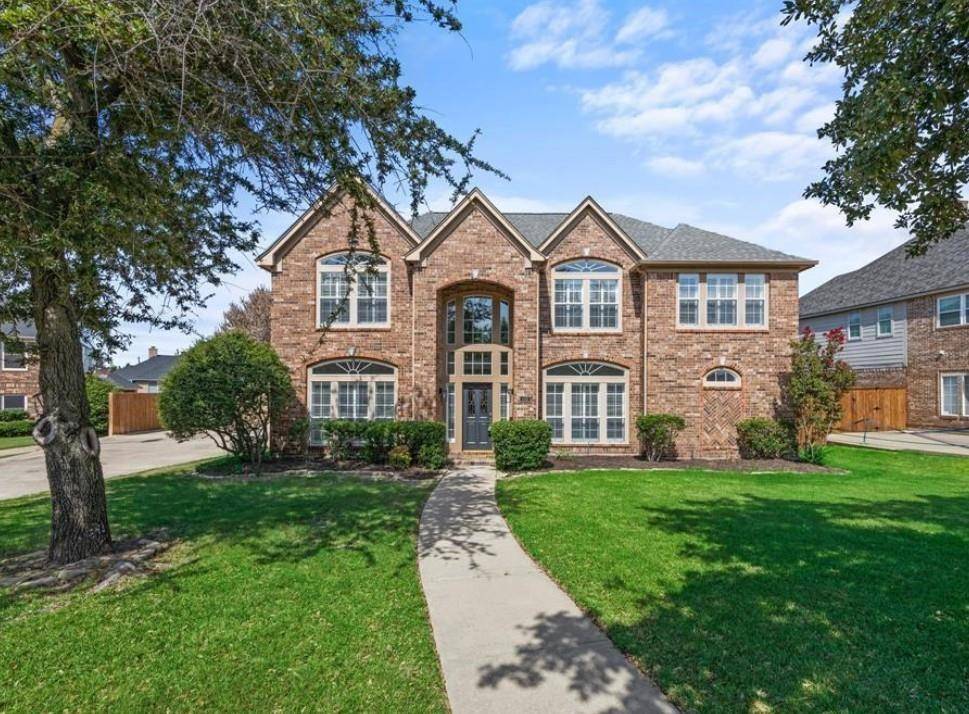 Southlake, TX 76092,104 Clear Brook Court