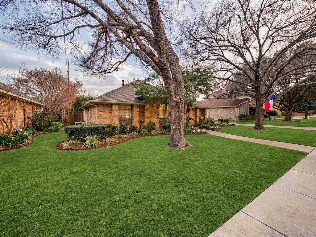 Murphy, TX 75094,308 Rolling Oak Drive