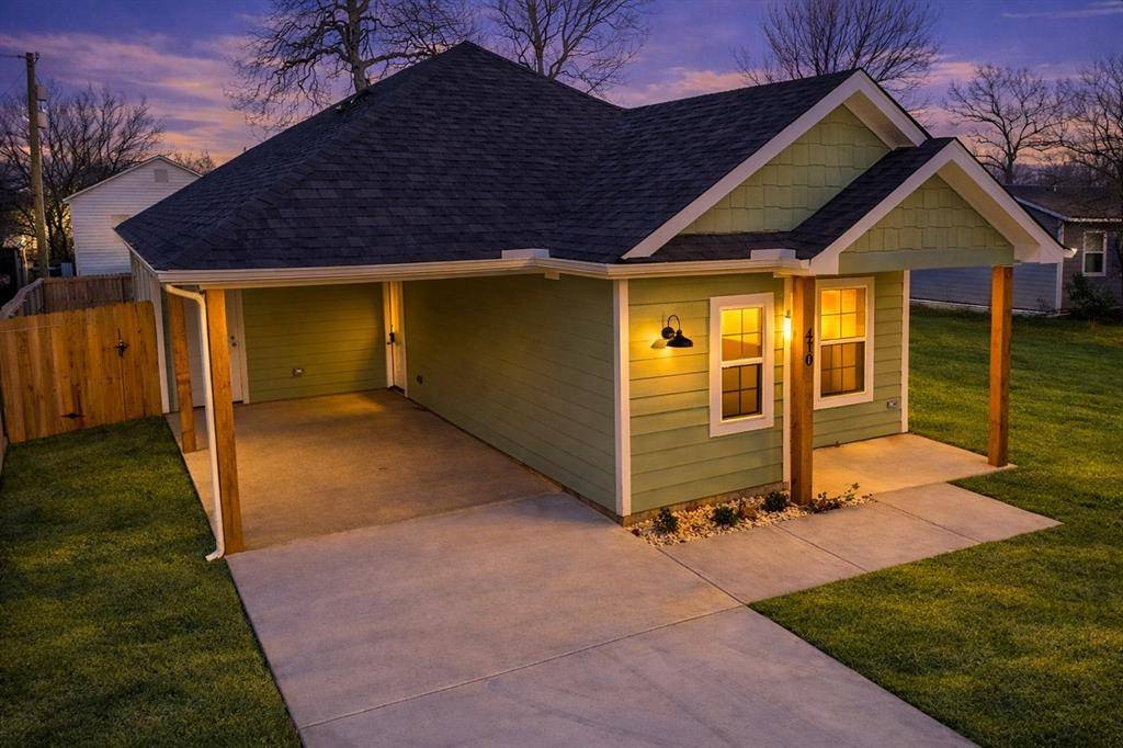 Denison, TX 75021,410 N Houston Avenue