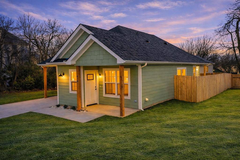 Denison, TX 75021,410 N Houston Avenue