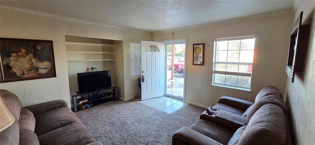 Fort Worth, TX 76115,1348 E Anthony Street