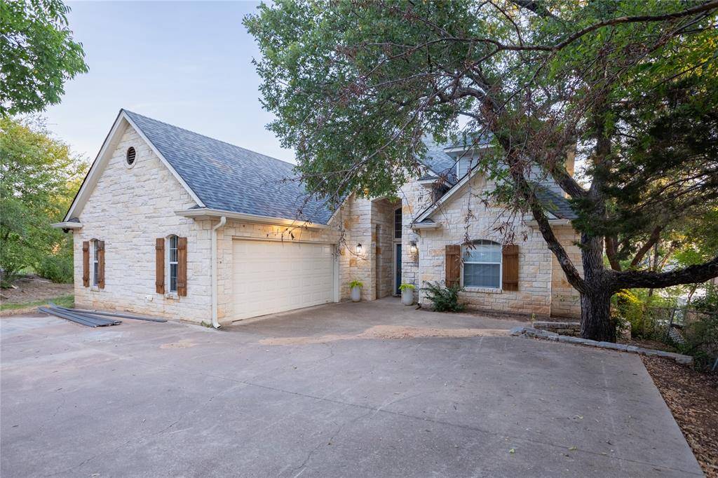 Granbury, TX 76048,2702 River Ridge Court