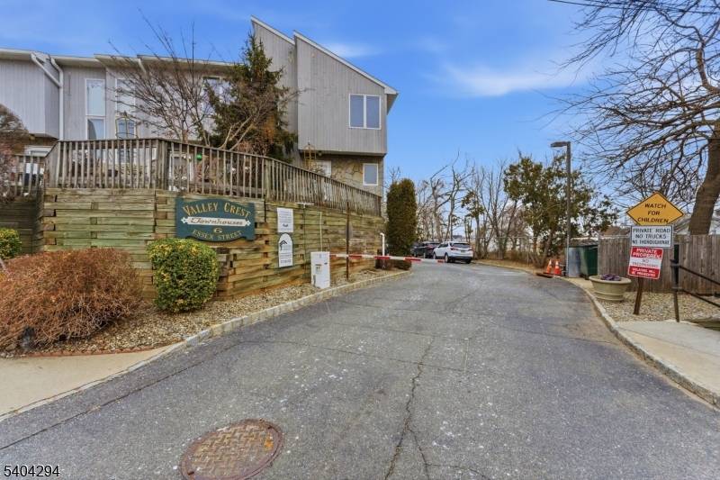 Belleville Twp., NJ 07109,6 Essex St. #G 39