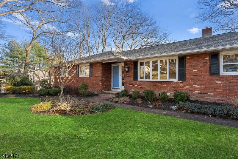 West Milford Twp., NJ 07480,347 High Crest Dr