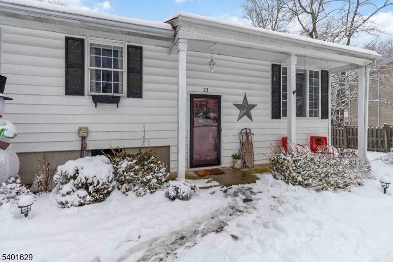 West Milford Twp., NJ 07480,23 Hancock Dr