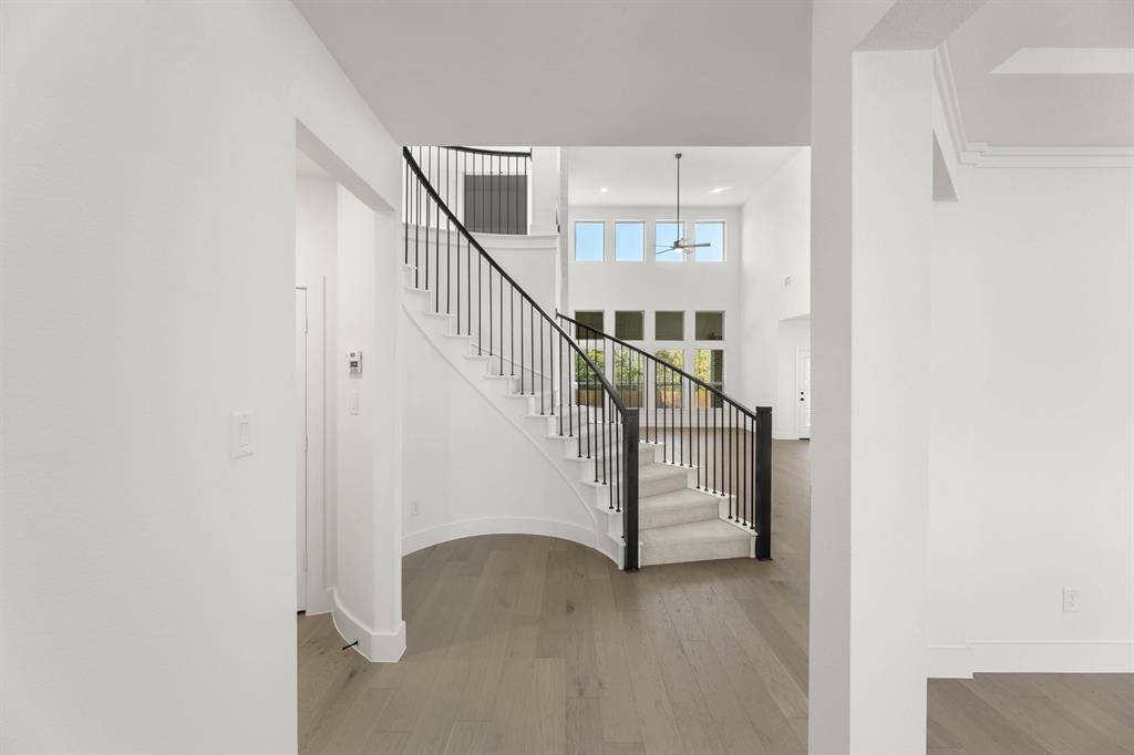 Desoto, TX 75115,721 S Hidden Lakes Drive