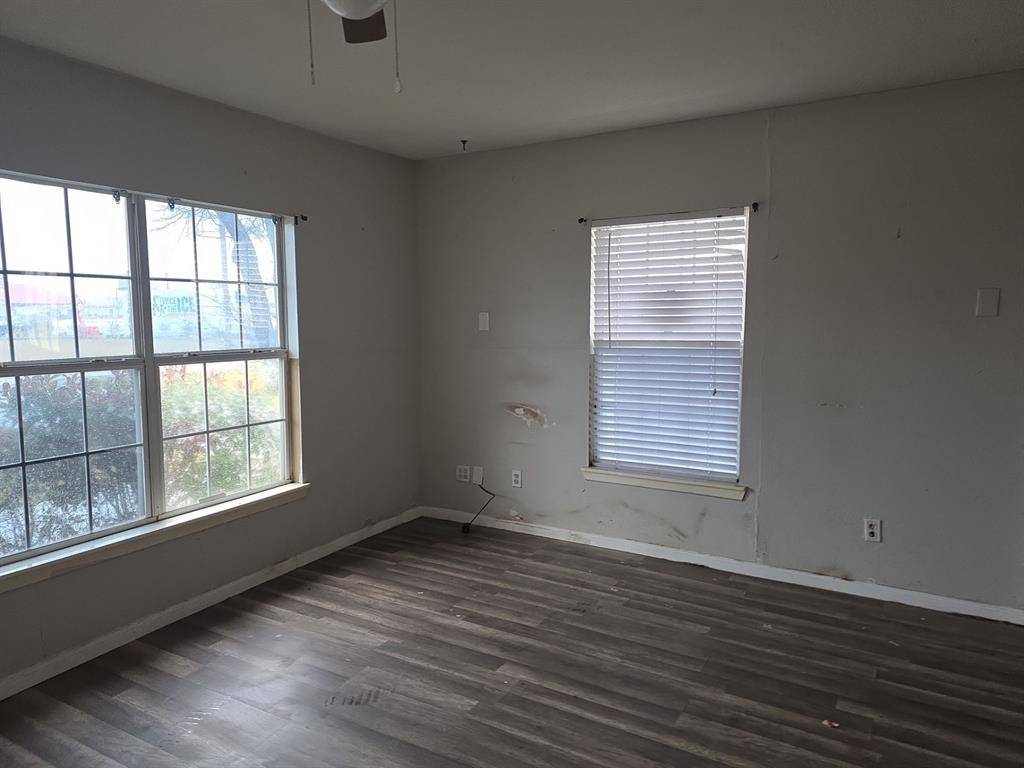 Crandall, TX 75114,302 E Gertrude Street