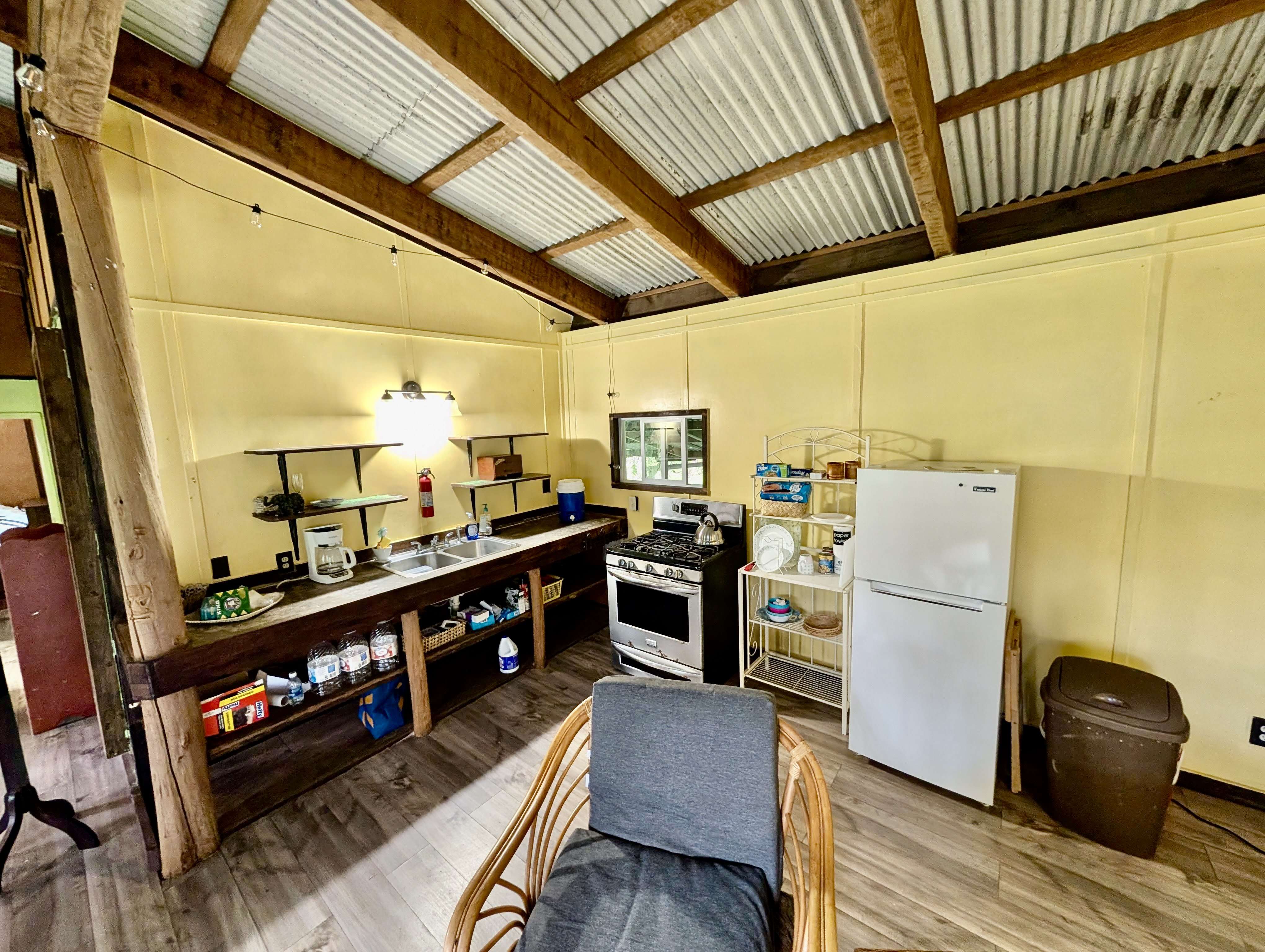 16-1581 AO RD, Mountain View, HI 96760