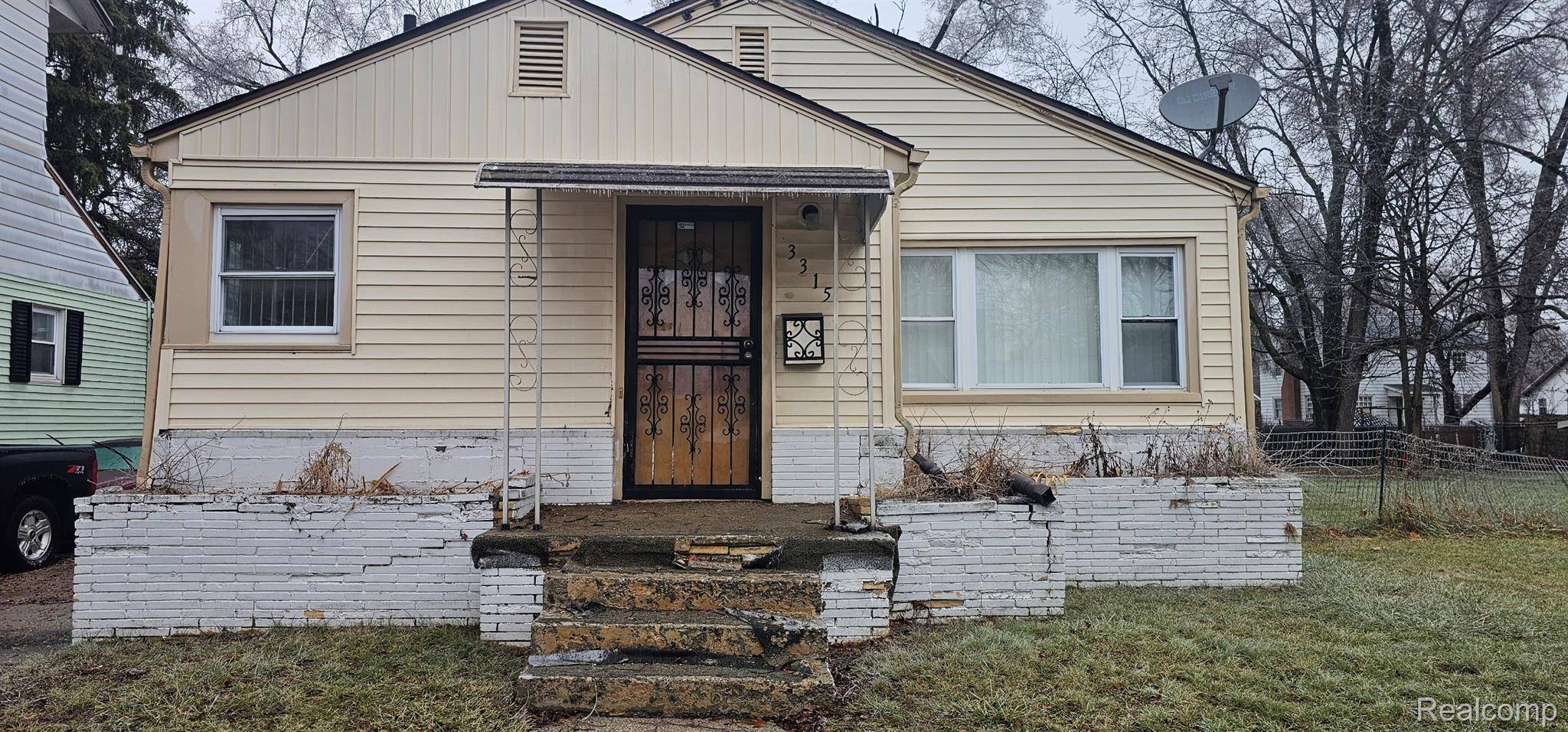 Saginaw, MI 48601,3315 Fulton ST