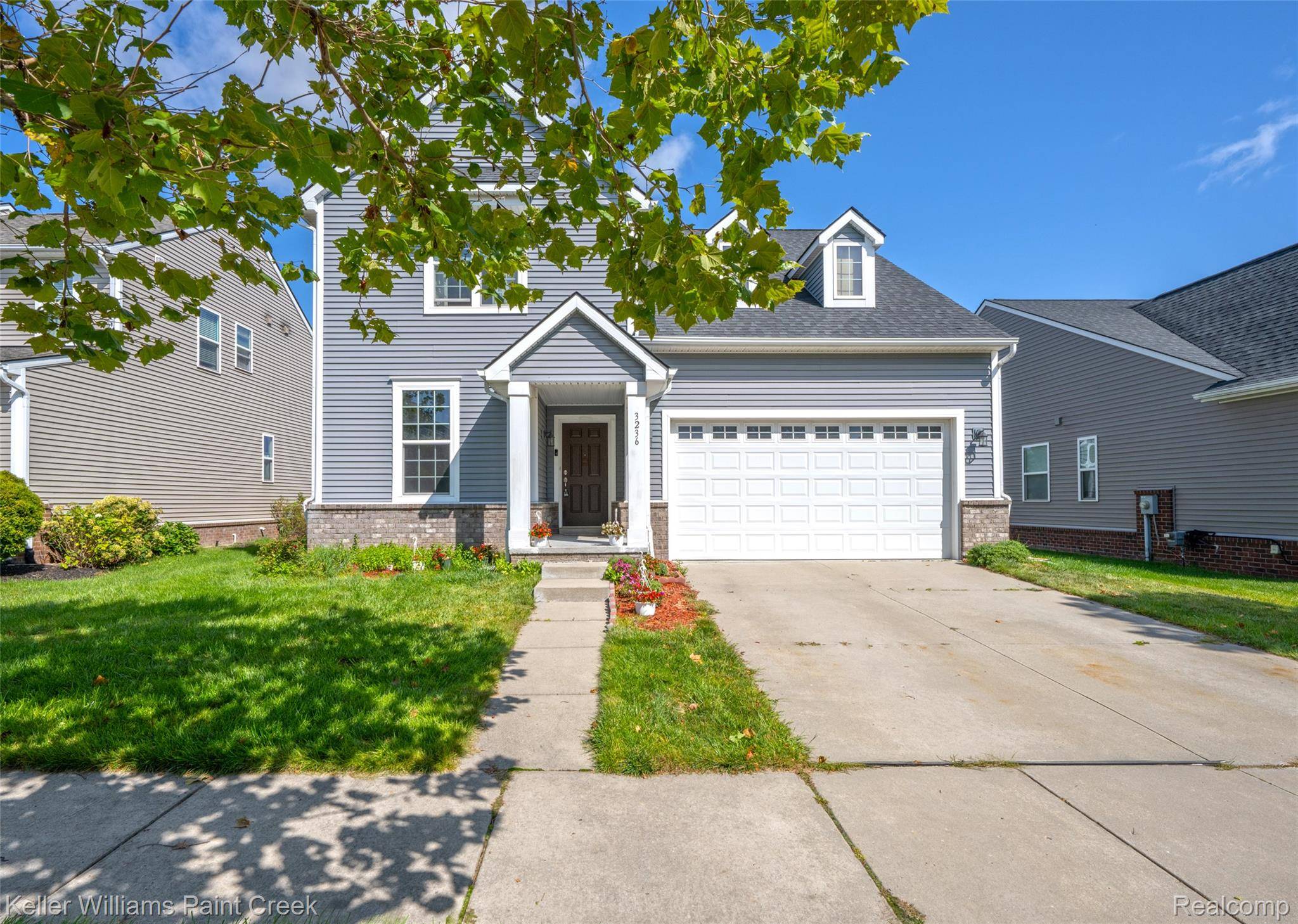 Wixom, MI 48393,3236 Curtis ST