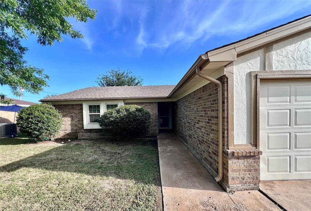 Benbrook, TX 76126,1612 Prince Court