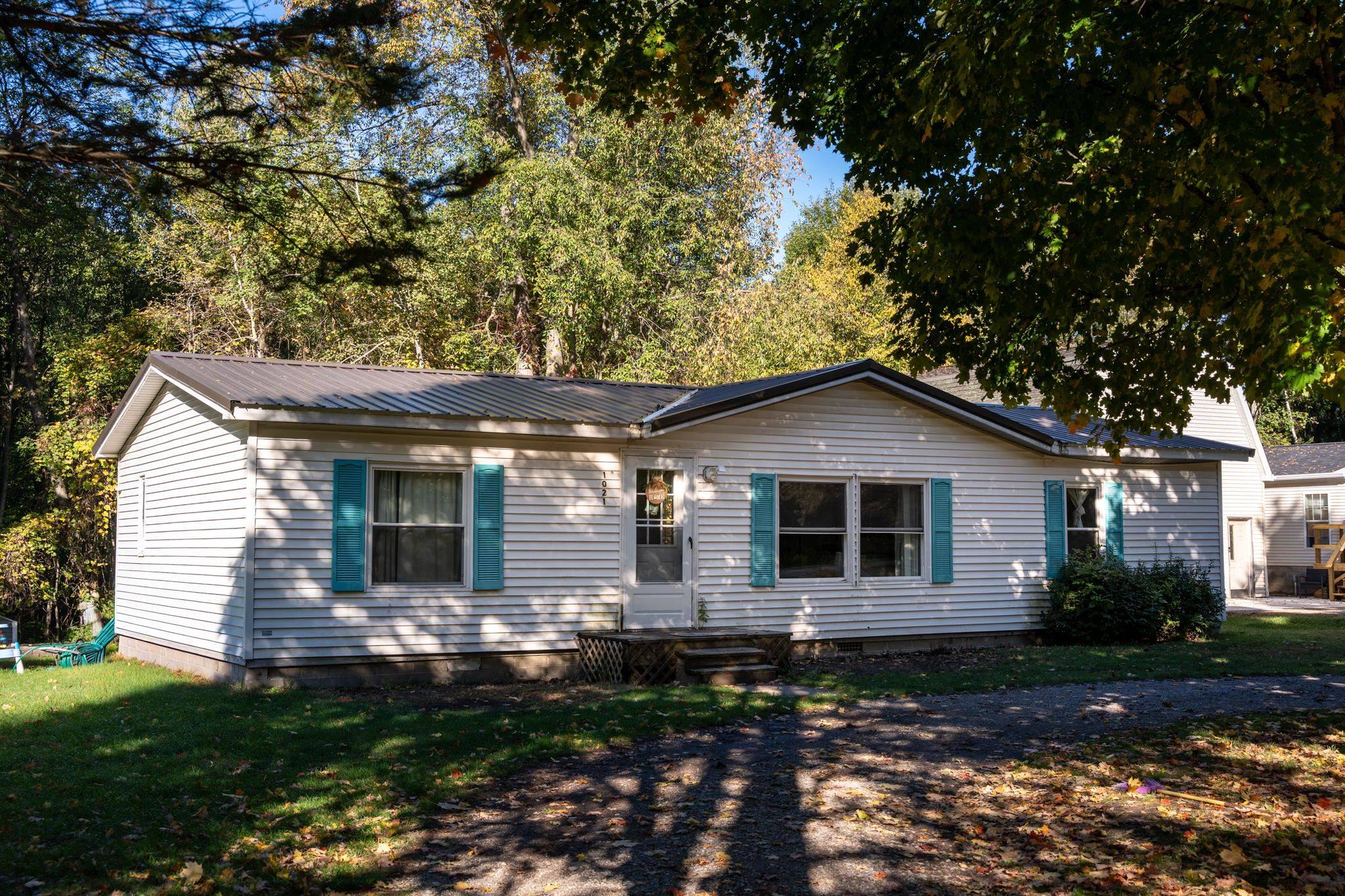 Lake Isabella, MI 48893,1021 Cortez DR