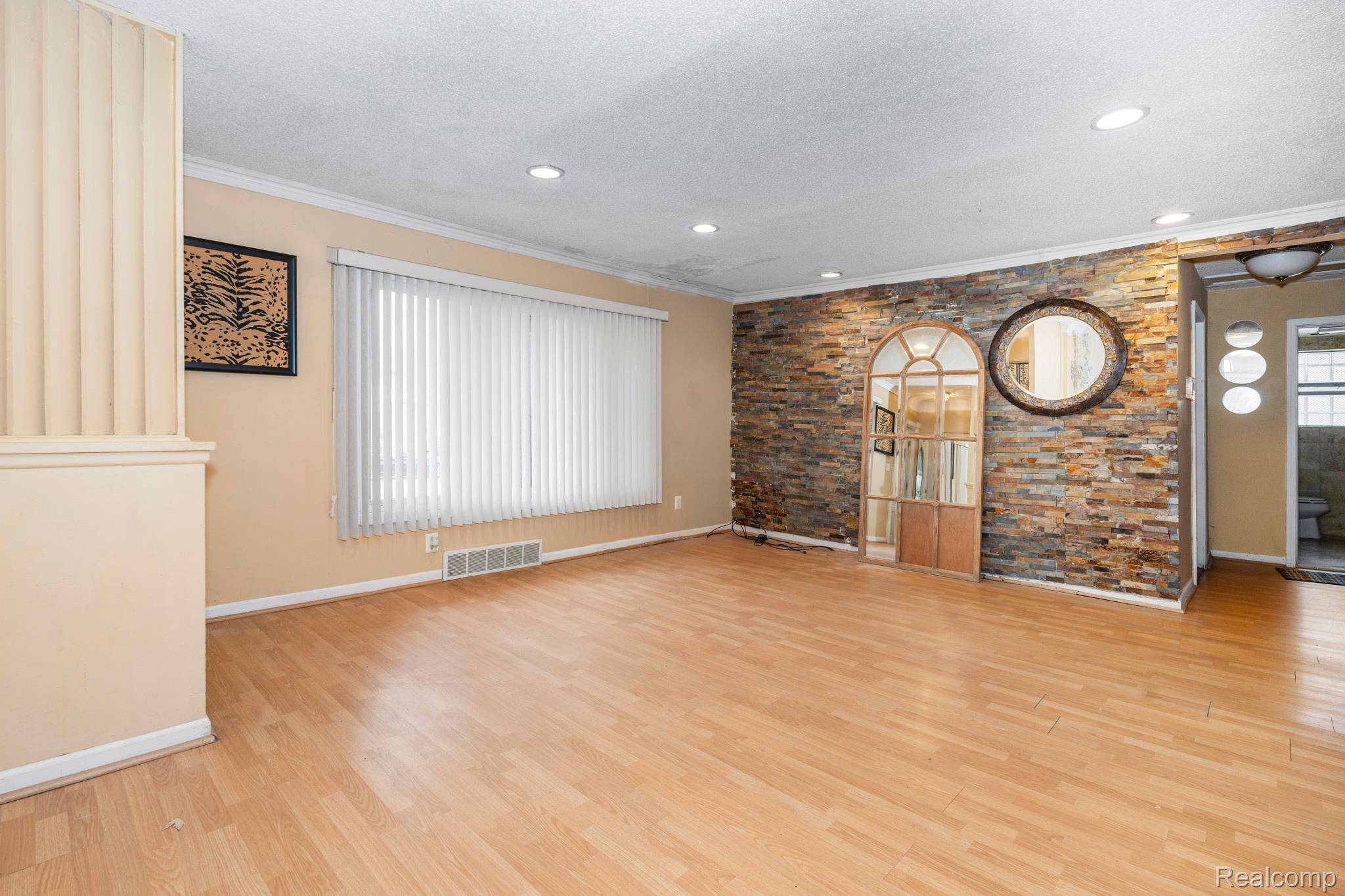 Southfield, MI 48076,29249 Everett ST