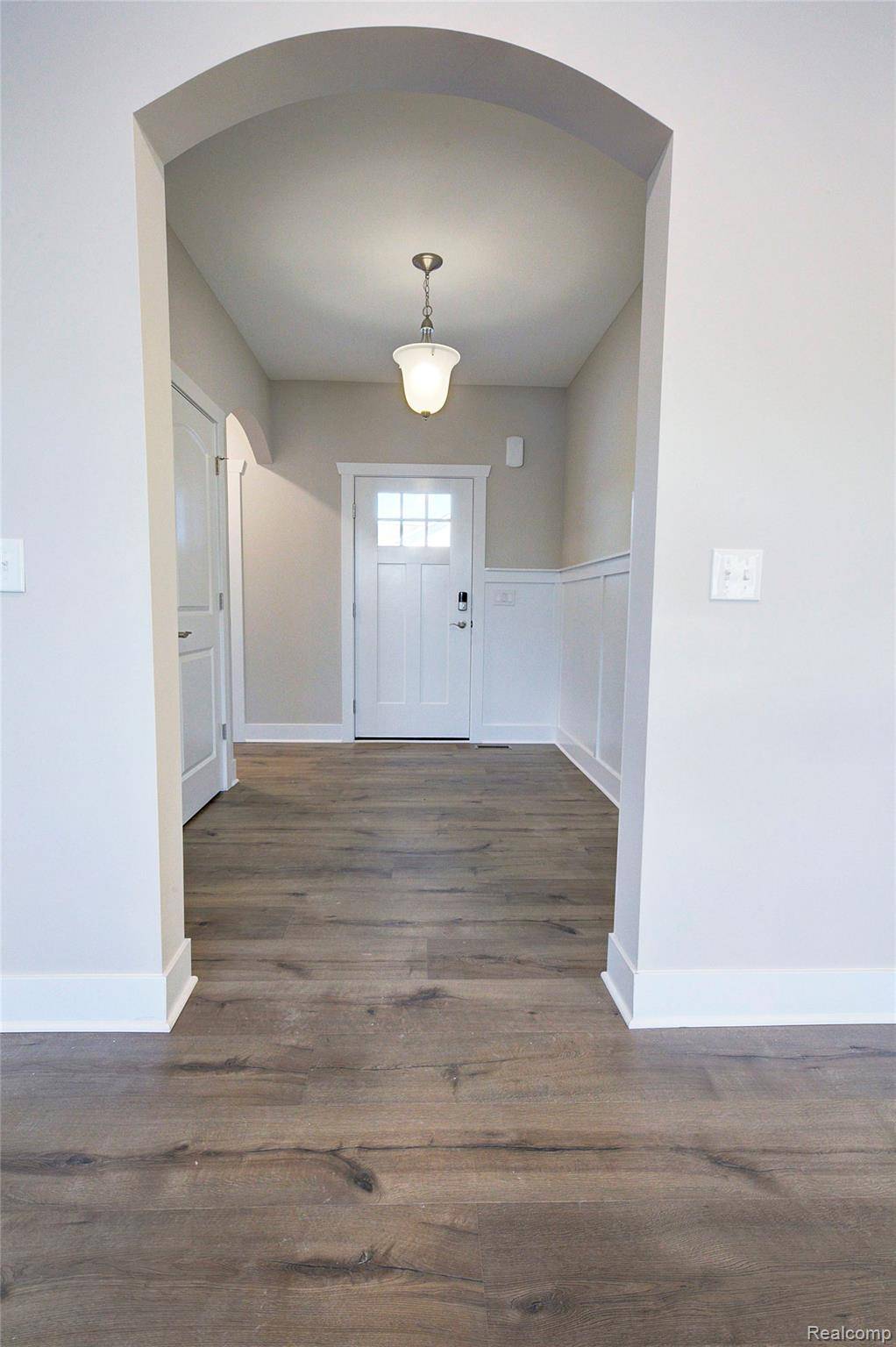 Howell, MI 48843,513 Round Rock DR