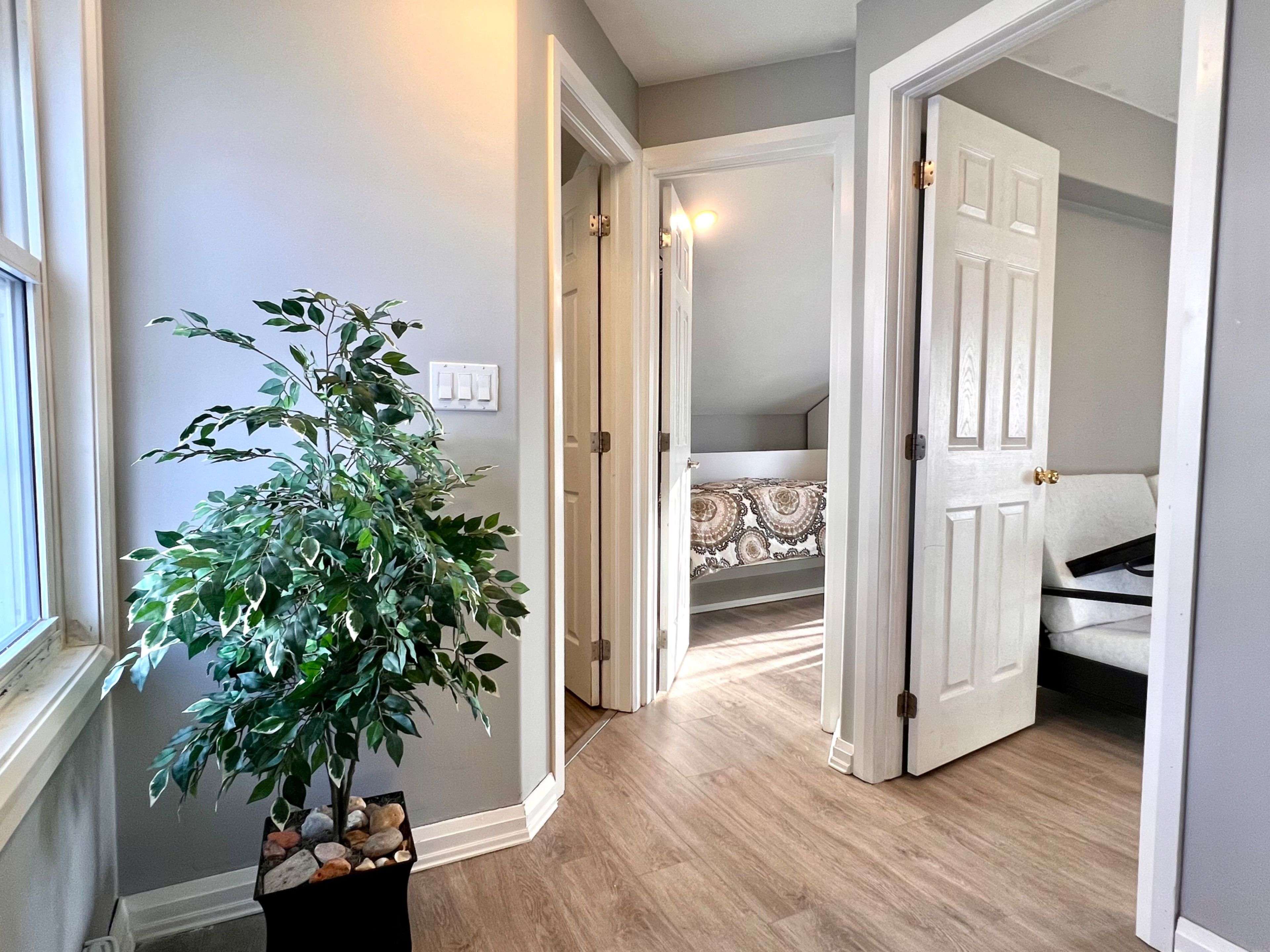 Barrie, ON L4M 1V6,32 Penetang ST #2