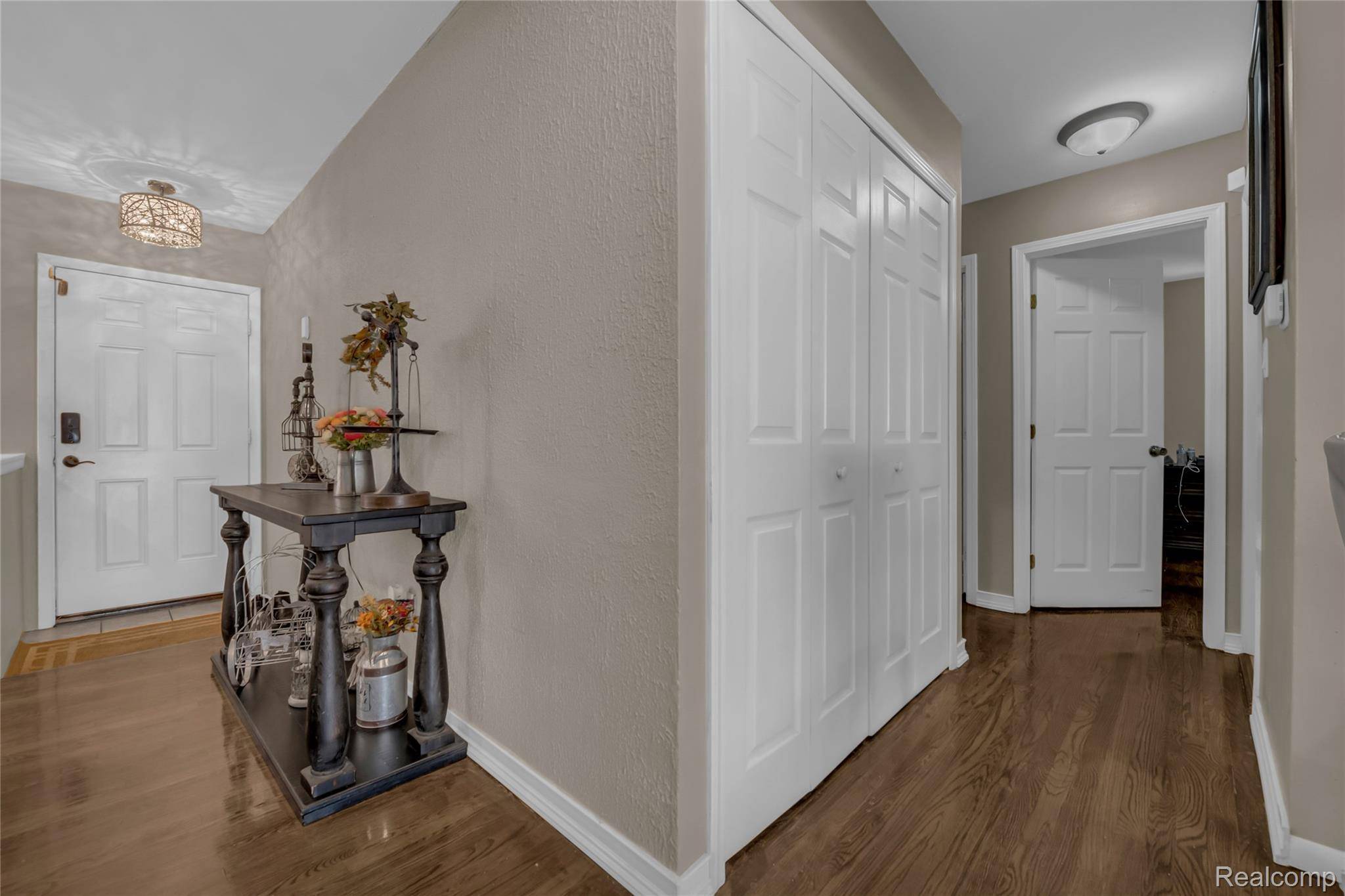 Mt. Clemens, MI 48043,245 N Walnut ST