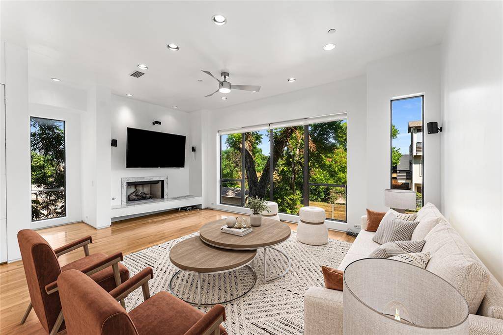 Dallas, TX 75204,1505 N Haskell Avenue #5