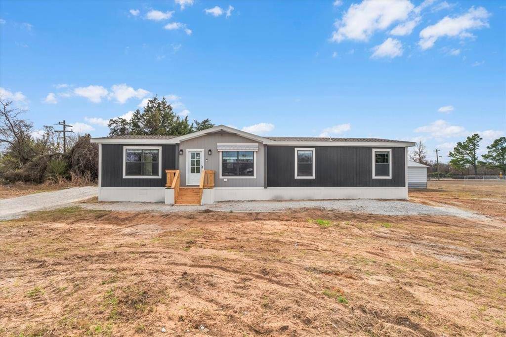 Joshua, TX 76058,5824 Thousand Oaks Drive