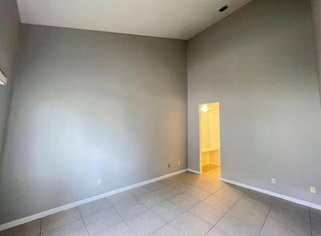 Sunrise, FL 33351,10225 NW 33rd Street