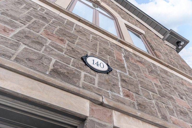 Richmond Hill, ON L4B 3V8,140 Boake TRL