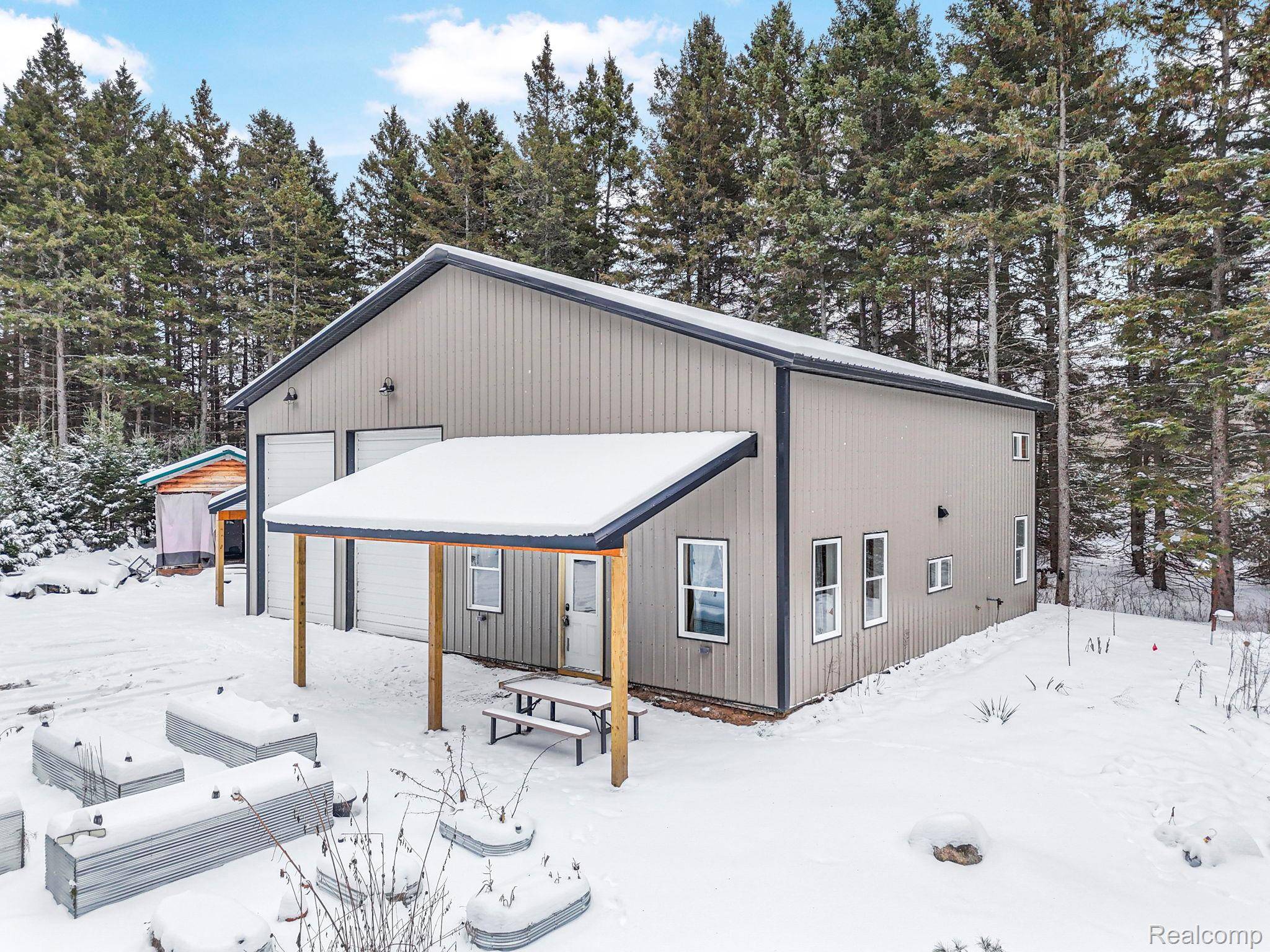 Alden, MI 49612,8074 Grosbeak DR NW