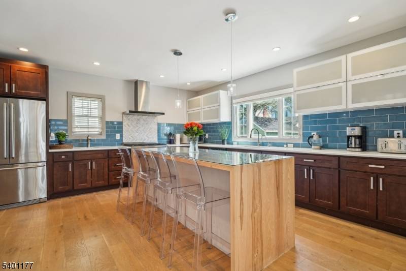 Millburn Twp., NJ 07041,16 S Mountain Rd