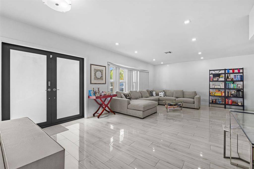 Hollywood, FL 33021,3500 N 46th Ave