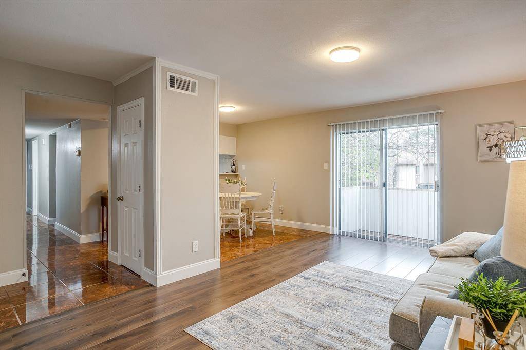 Dallas, TX 75230,5809 Harvest Hill Road #2055