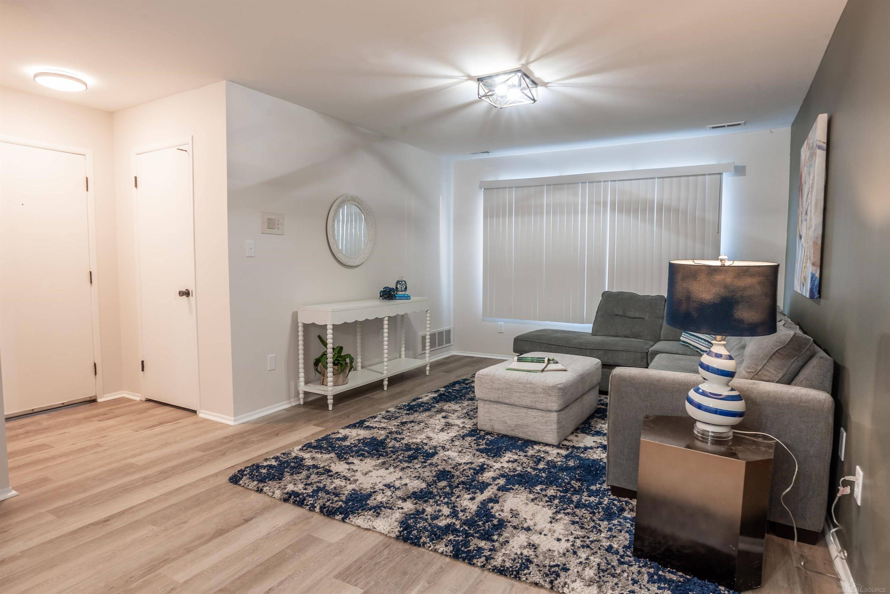 Warren, MI 48091,4925 E 10 Mile RD