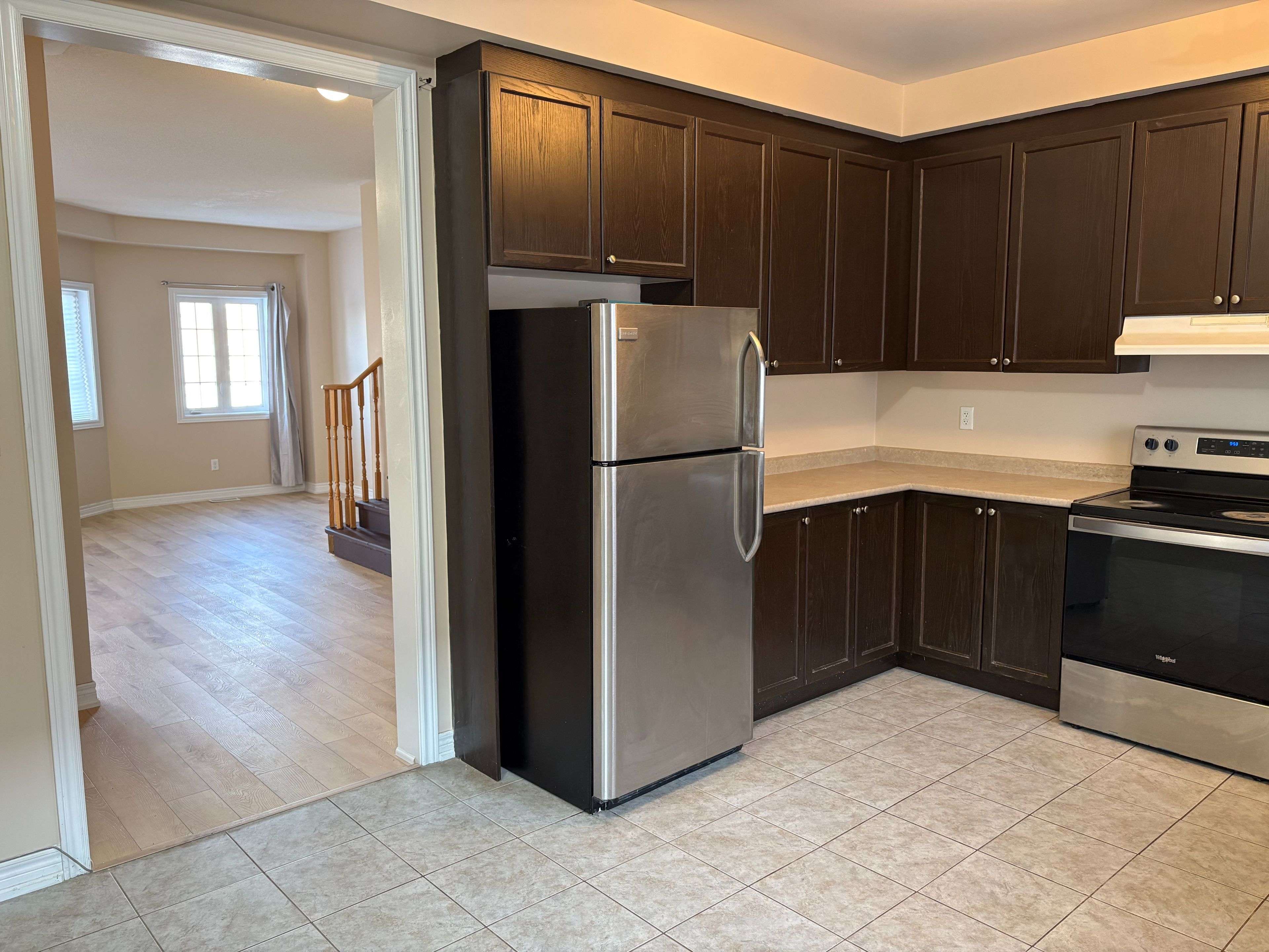 Brampton, ON L6Y 0R6,5 Freeland HOLW