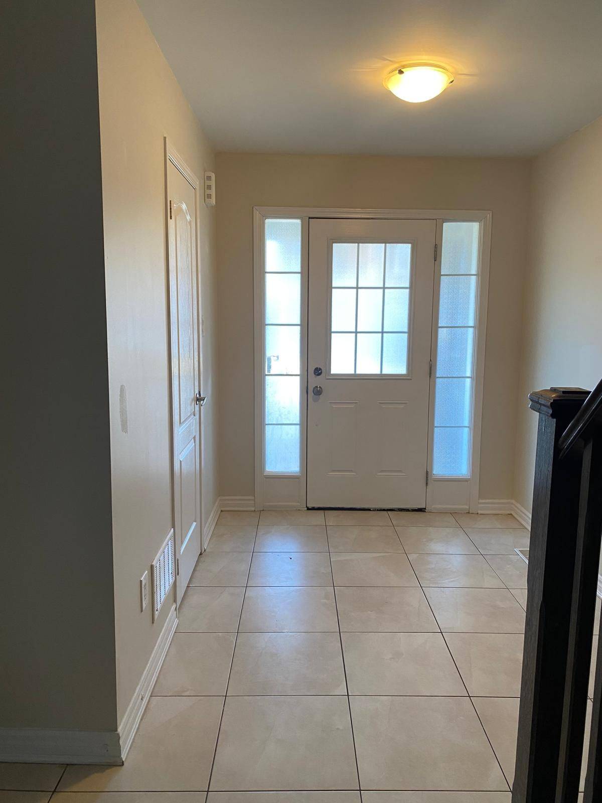 Brampton, ON L7A 4G7,14 Lothbury DR