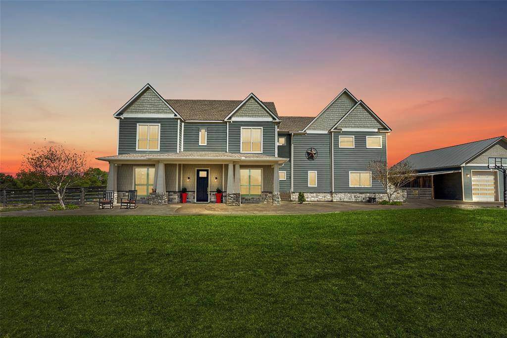 Van Alstyne, TX 75495,2423 Sister Grove Road