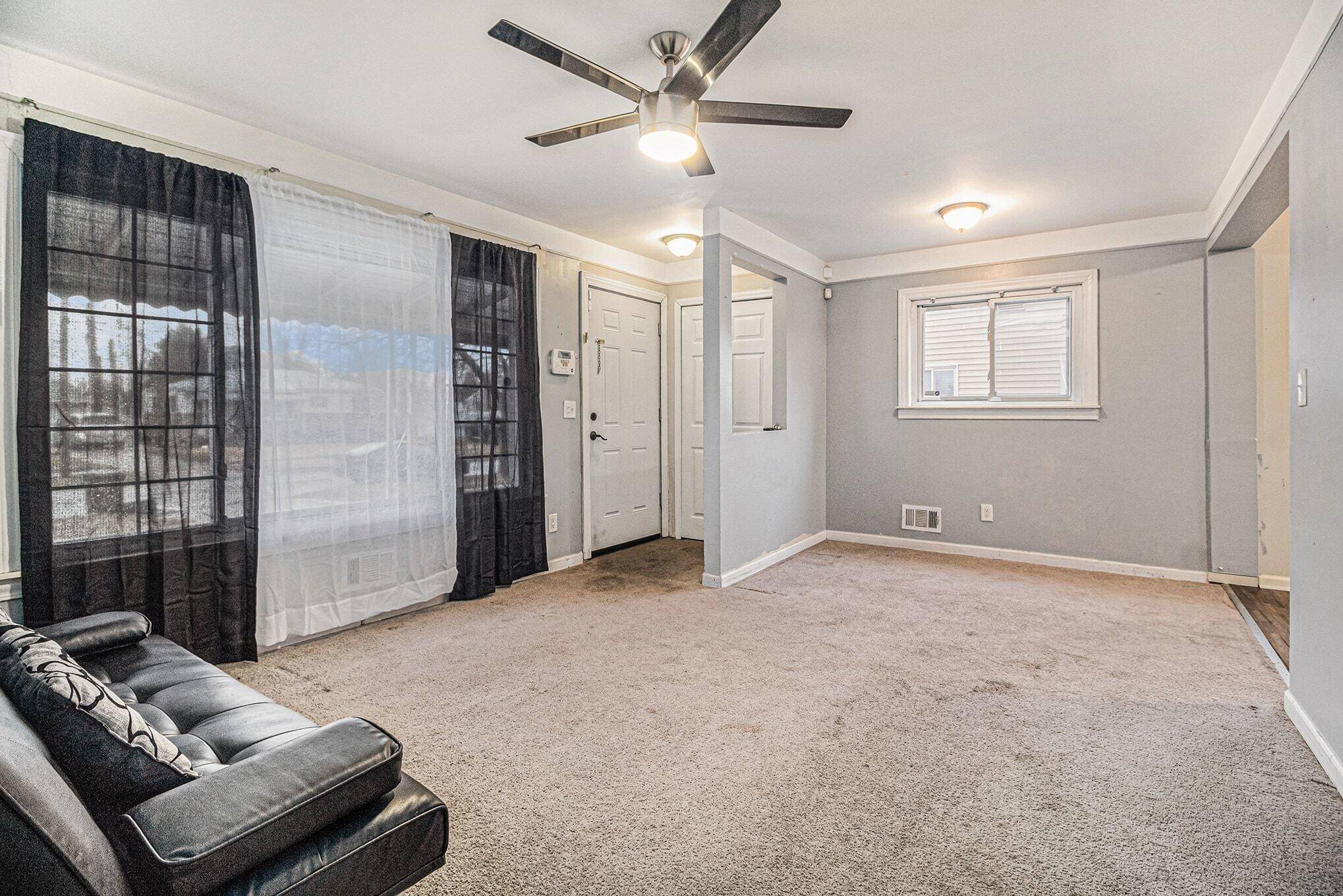 Taylor, MI 48180,9127 Weddel ST