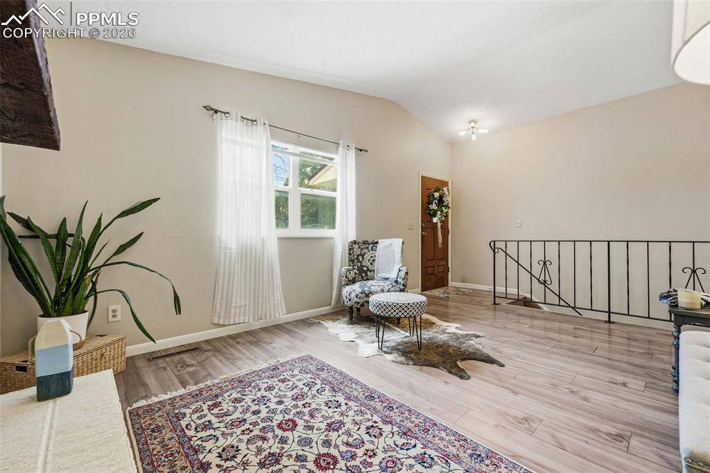 Colorado Springs, CO 80918,5559 Descanso CIR