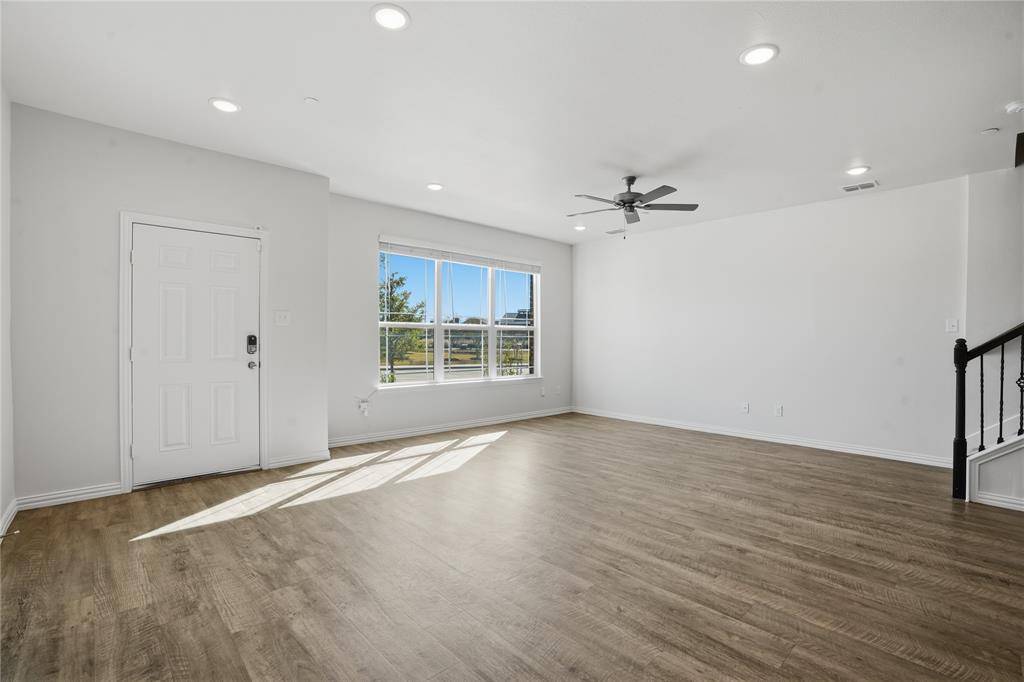 Forney, TX 75126,3941 Hometown Boulevard