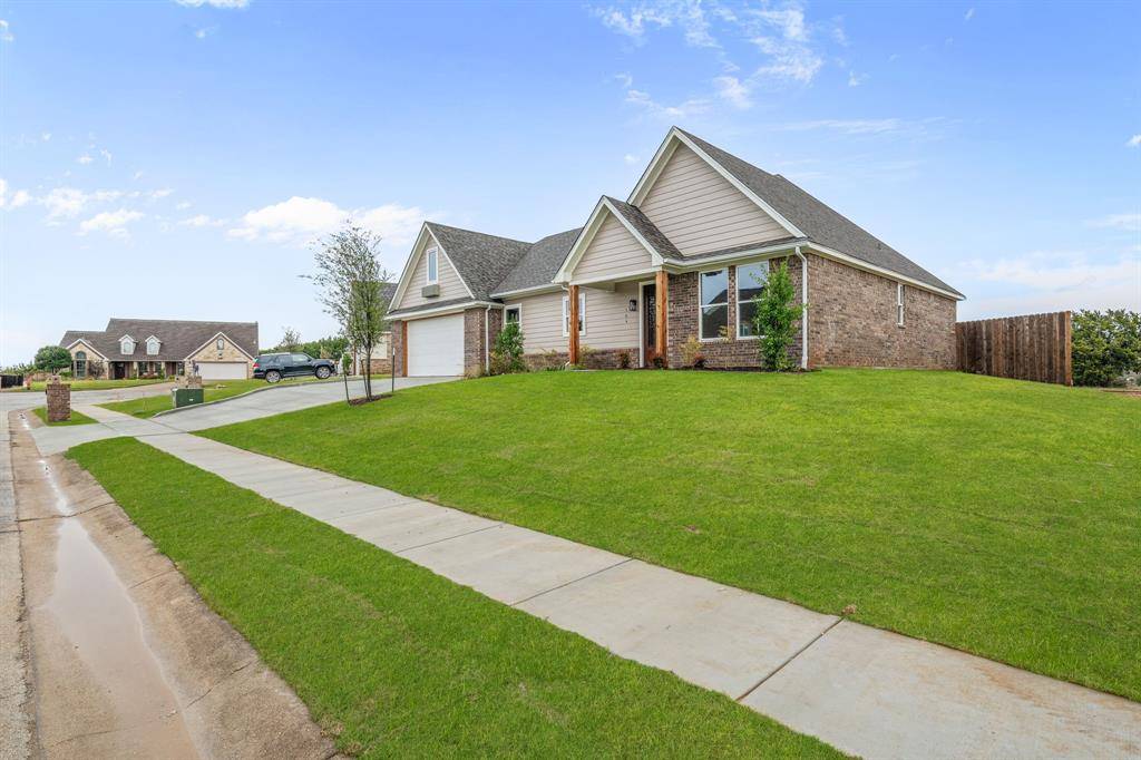 Glen Rose, TX 76043,104 Skyline Drive