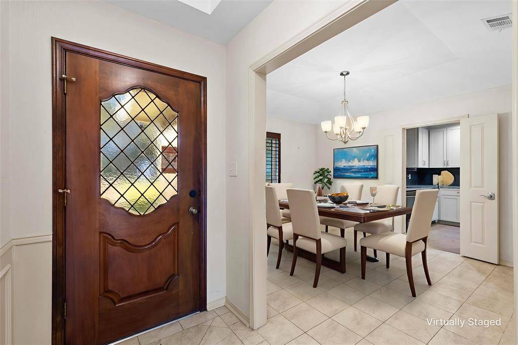 Dallas, TX 75231,7708 Lemmonwood Drive