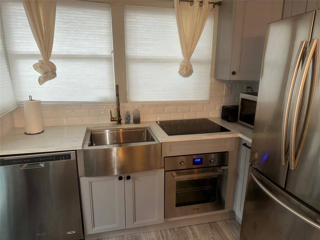 Fort Lauderdale, FL 33312,232 Seminole Ave