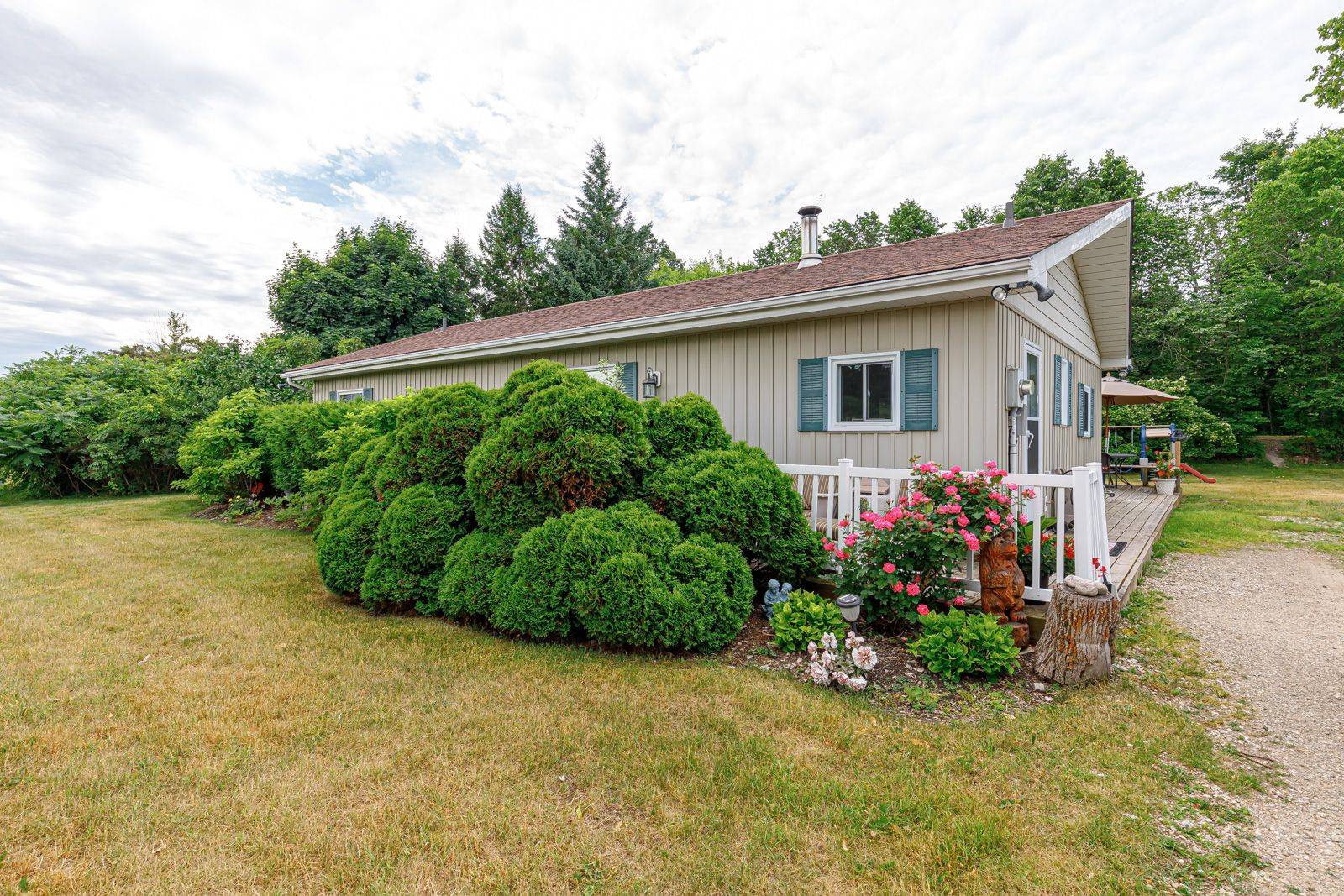 Blue Mountains, ON L9Y 0T1,209548 Highway 26 N/A