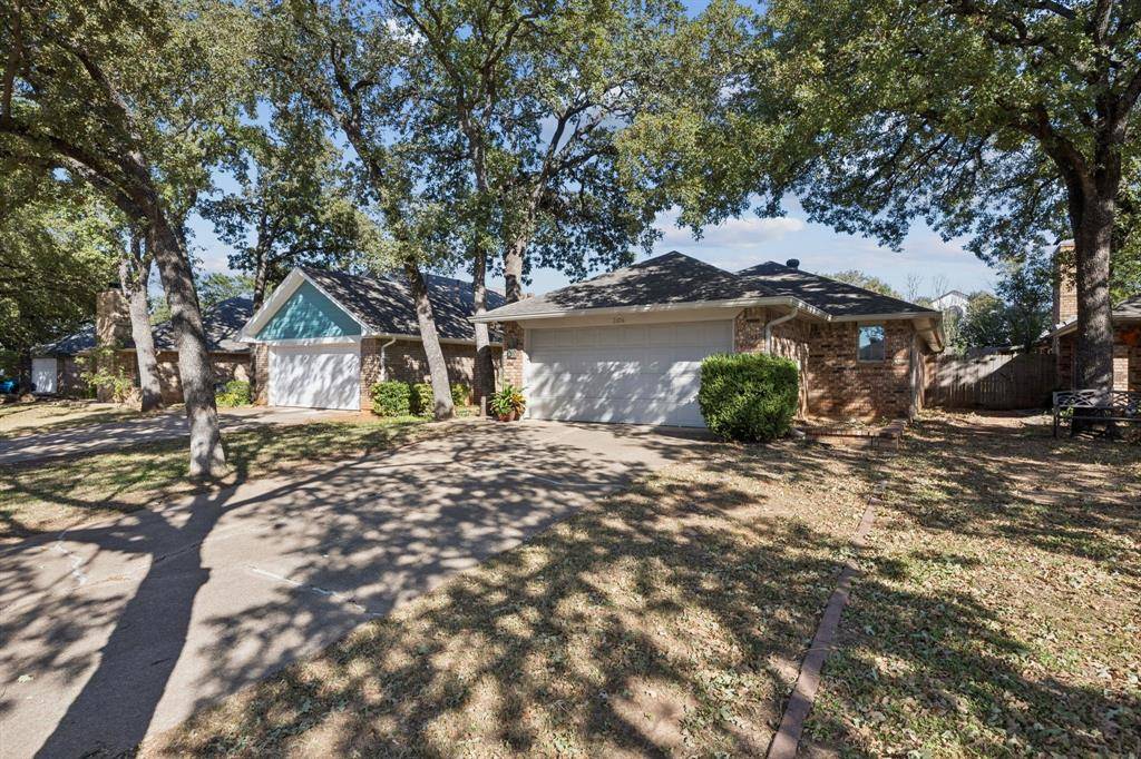 Bedford, TX 76021,3104 Emerald Street