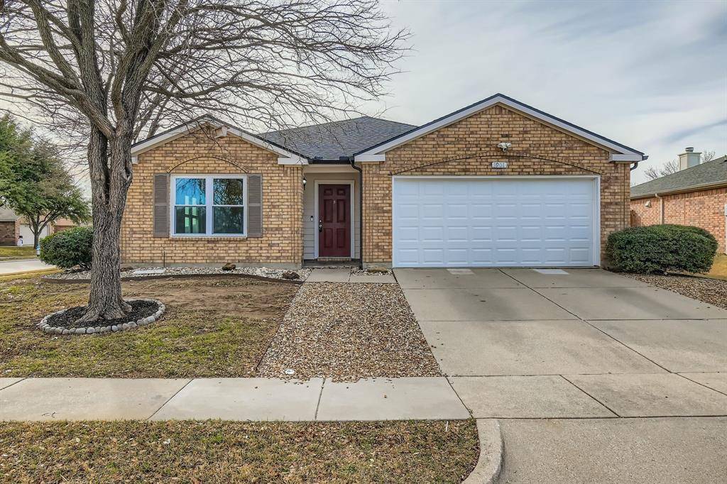 Denton, TX 76226,3901 Tuscany Court