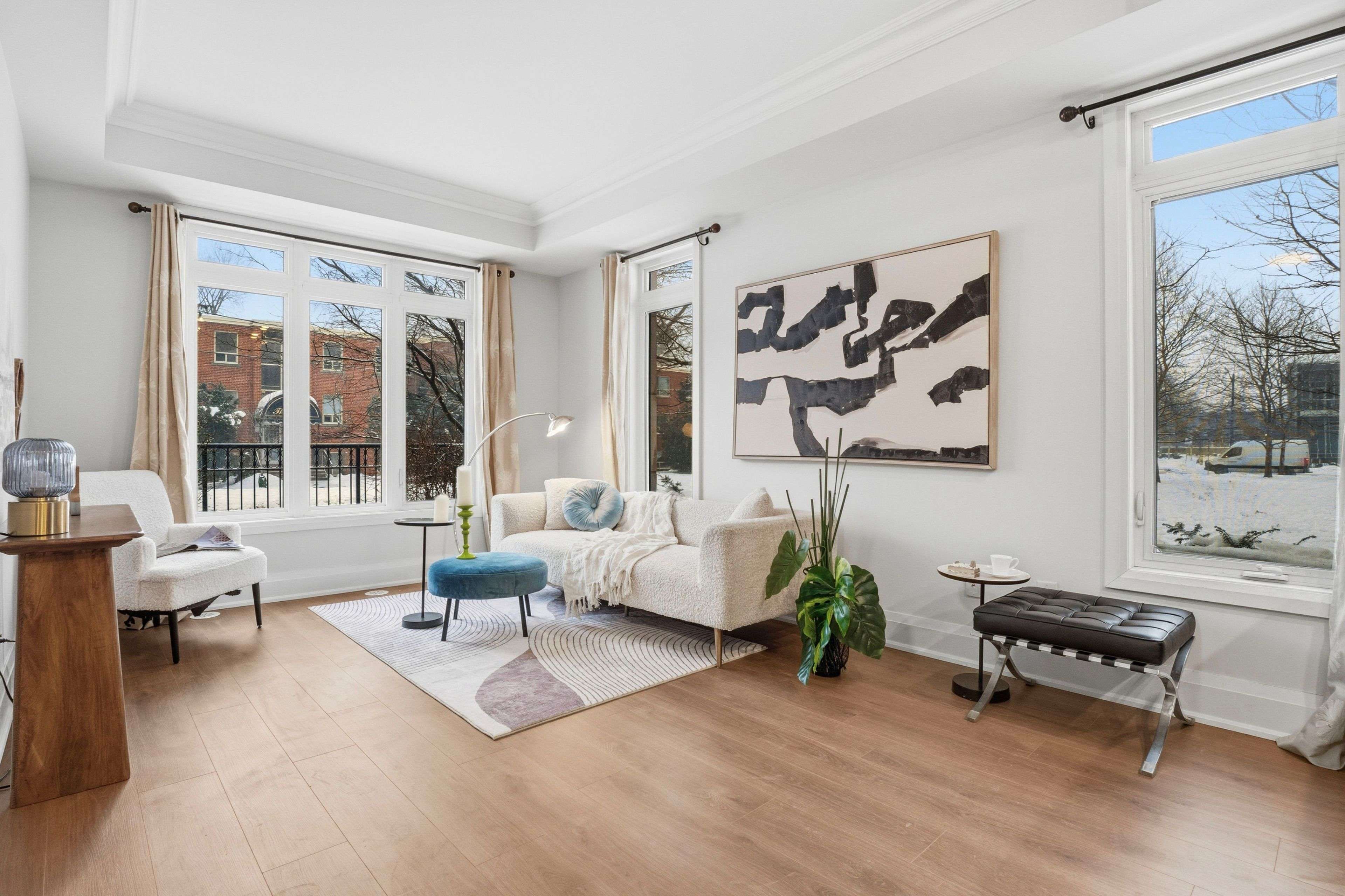 Toronto C14, ON M2N 2T5,9 Oakburn CRES #Th30