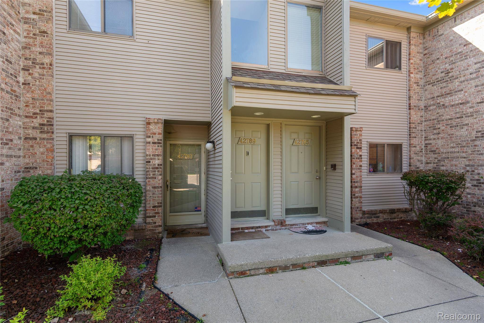 Canton, MI 48187,42789 Lilley Pointe DR