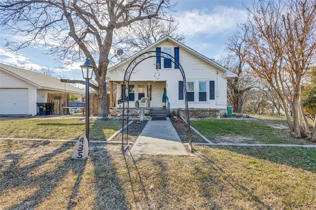 Graham, TX 76450,435 Elm Street