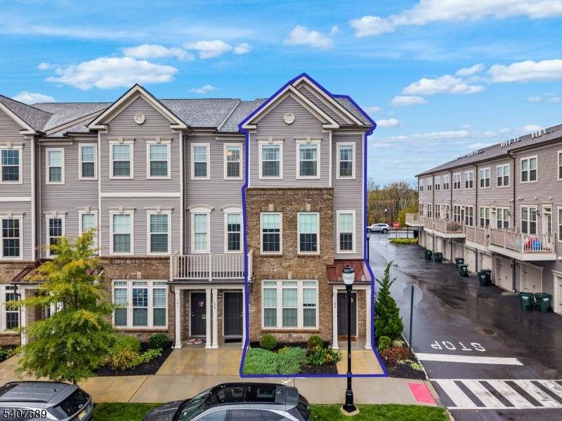 Somerville Boro, NJ 08876,105 Robeson St